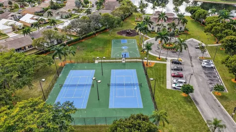 9436 Lago Drive Boynton Beach FL 33472