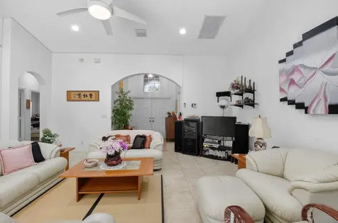 9436 Lago Drive Boynton Beach FL 33472
