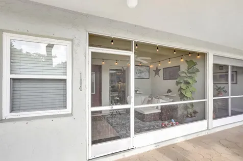 860 Se 6th Avenue Deerfield Beach FL 33441
