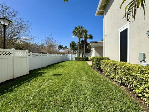 2758 Avalon Way Jupiter FL 33458