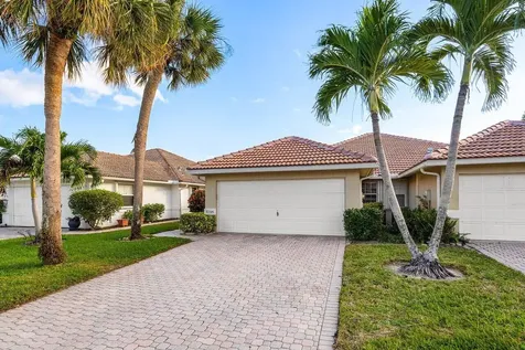 5505 Grande Palm Circle Delray Beach FL 33484