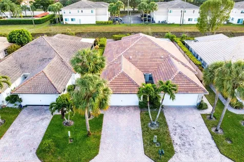 5505 Grande Palm Circle Delray Beach FL 33484