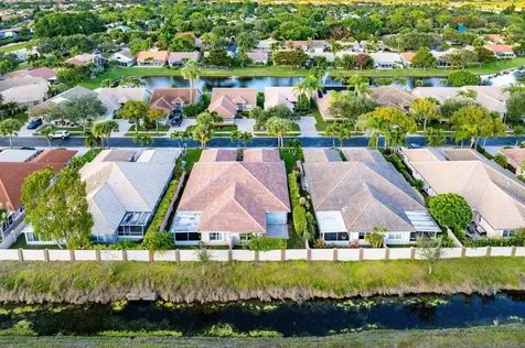 5505 Grande Palm Circle Delray Beach FL 33484