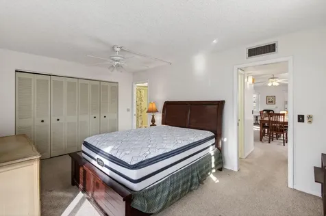 642 Burgundy N Delray Beach FL 33484