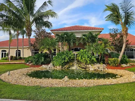 432 NW Boundary Drive Port Saint Lucie FL 34986