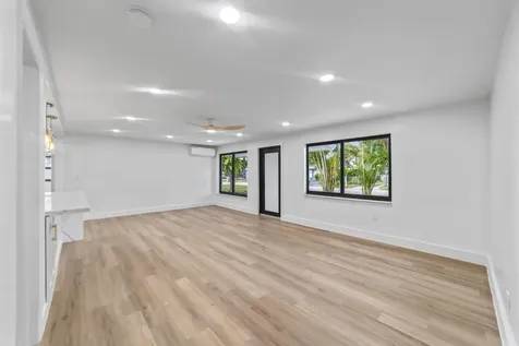 4114 Sw 49th Court Dania Beach FL 33314