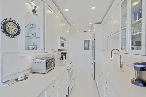 2860 S Ocean Boulevard Palm Beach FL 33480