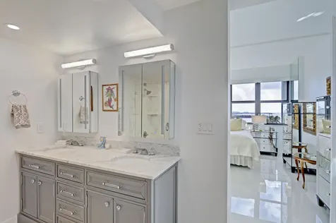 2860 S Ocean Boulevard Palm Beach FL 33480