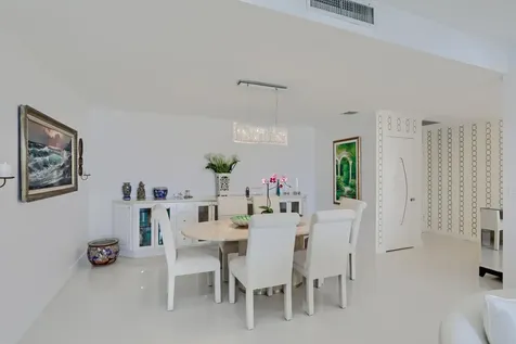 2860 S Ocean Boulevard Palm Beach FL 33480