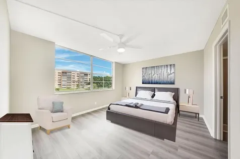 27 Abbey Lane Delray Beach FL 33446