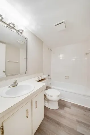27 Abbey Lane Delray Beach FL 33446