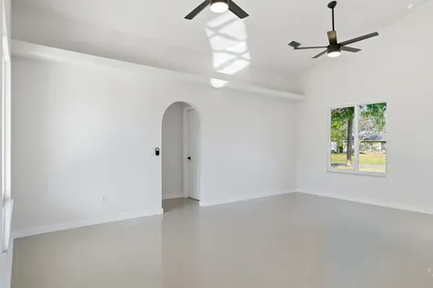 3031 Se Galt Circle Port Saint Lucie FL 34984