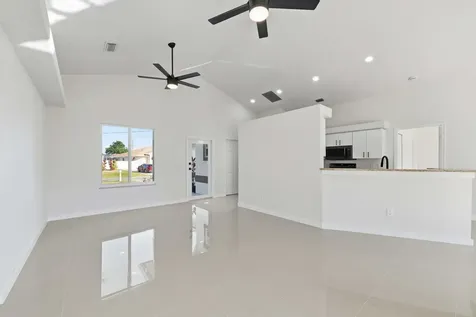 3031 Se Galt Circle Port Saint Lucie FL 34984
