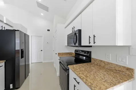 3031 Se Galt Circle Port Saint Lucie FL 34984