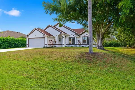 3031 Se Galt Circle Port Saint Lucie FL 34984