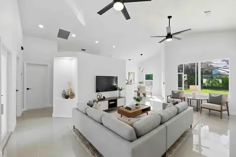 3031 Se Galt Circle Port Saint Lucie FL 34984