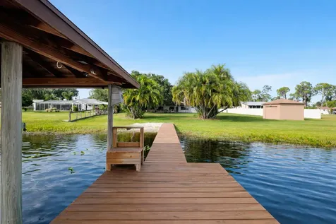 680 Memorial Drive Sebring FL 33870