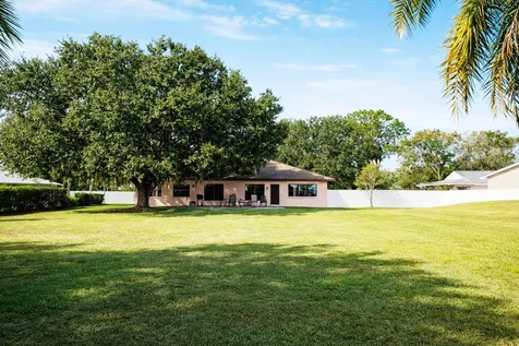 680 Memorial Drive Sebring FL 33870