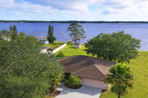 680 Memorial Drive Sebring FL 33870