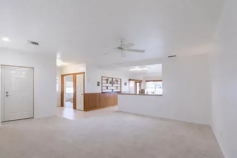 680 Memorial Drive Sebring FL 33870