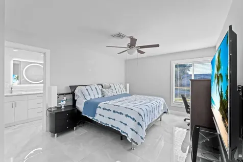 12293 Old Country Road Wellington FL 33414