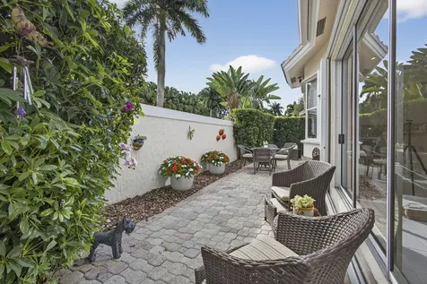 8184 Sandpiper Way West Palm Beach FL 33412