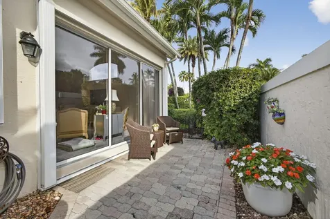 8184 Sandpiper Way West Palm Beach FL 33412