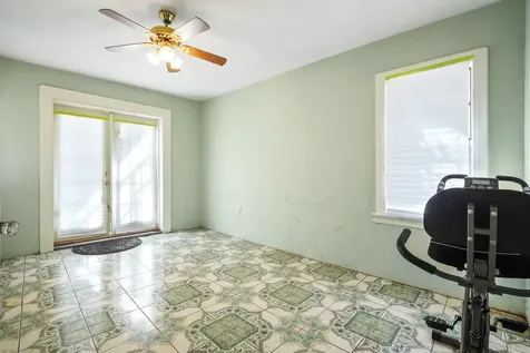 3858 Lakewood Road Palm Springs FL 33461