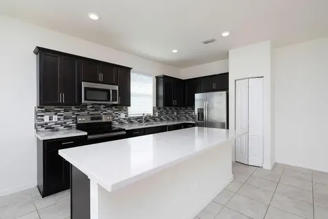 7847 Nw Greenbank Circle Port Saint Lucie FL 34987