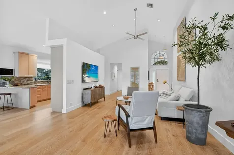 2051 Nw 56th Street Boca Raton FL 33496