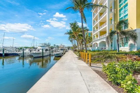 806 E Windward Way Lantana FL 33462