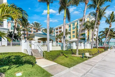 806 E Windward Way Lantana FL 33462