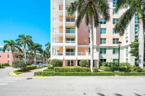 806 E Windward Way Lantana FL 33462