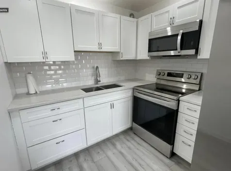 227 Fanshaw Boca Raton FL 33434