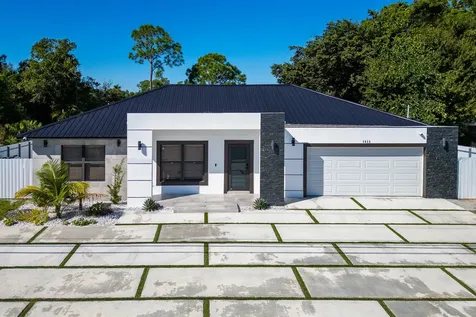 3450 Sw Port Saint Lucie Boulevard Port Saint Lucie FL 34953