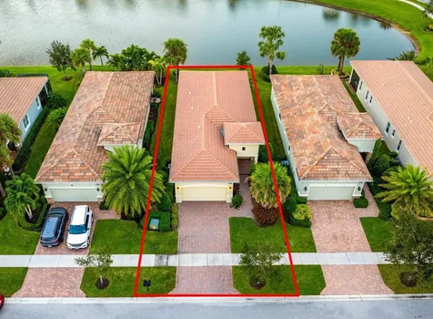 19037 SW Positano Way Port Saint Lucie FL 34986