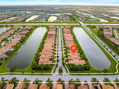 19037 SW Positano Way Port Saint Lucie FL 34986