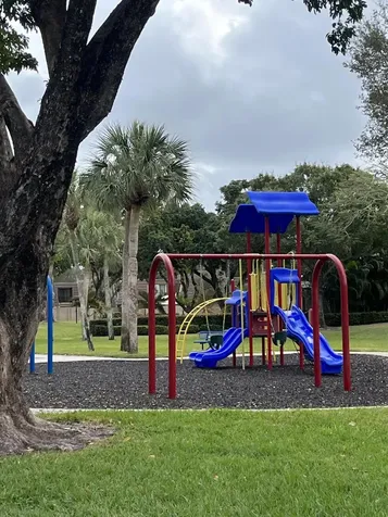 707 7th Court Palm Beach Gardens FL 33410