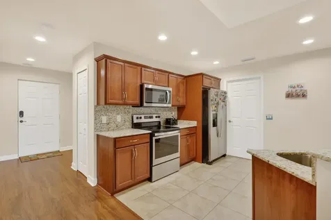 3 Los Gatos Lane Port Saint Lucie FL 34952