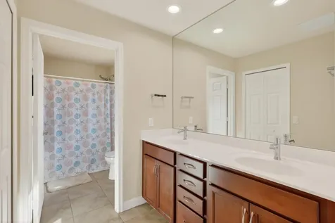 3 Los Gatos Lane Port Saint Lucie FL 34952
