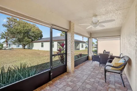 3 Los Gatos Lane Port Saint Lucie FL 34952