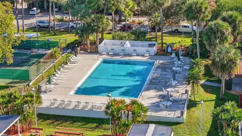 3 Los Gatos Lane Port Saint Lucie FL 34952