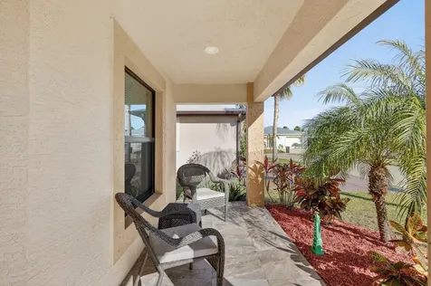 3 Los Gatos Lane Port Saint Lucie FL 34952