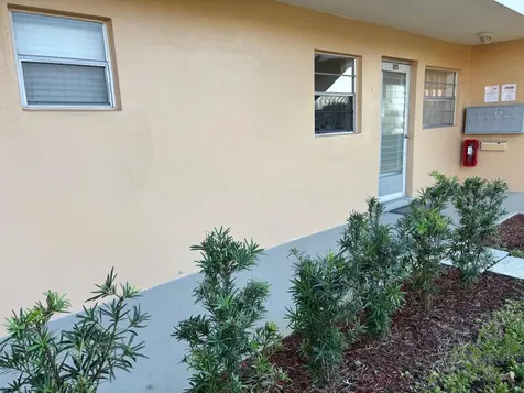 2182 NE 1st Way Boynton Beach FL 33435