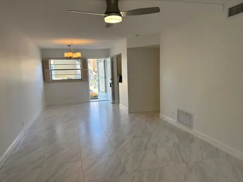 2182 NE 1st Way Boynton Beach FL 33435
