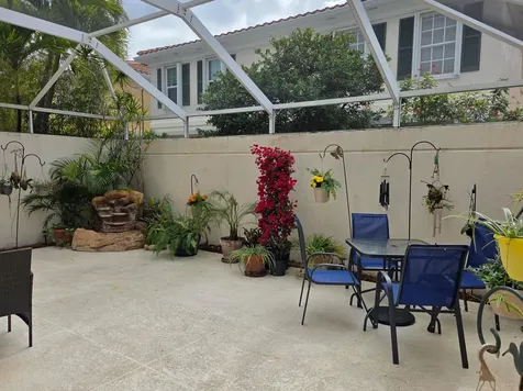 58 Tall Oaks Circle Tequesta FL 33469