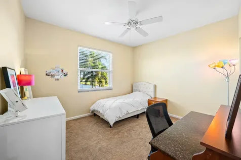 4199 Cedar Creek Ranch Circle Lake Worth FL 33467