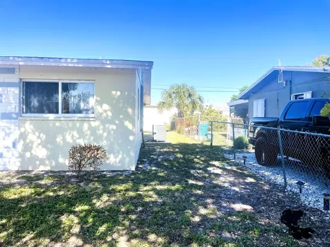 513 Nw 9th Avenue Boynton Beach FL 33435