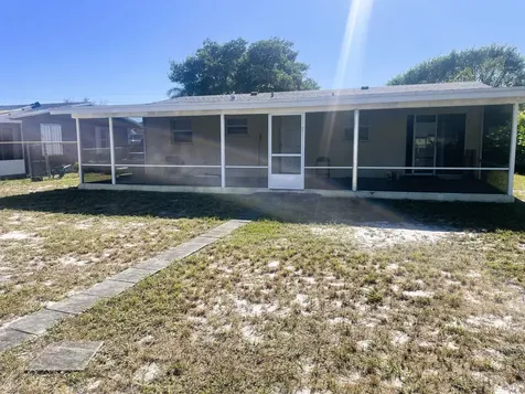 513 Nw 9th Avenue Boynton Beach FL 33435