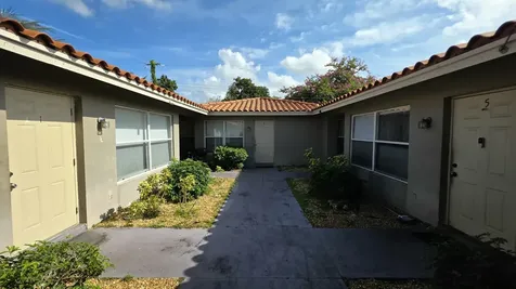 4115 Riverside Drive Coral Springs FL 33065